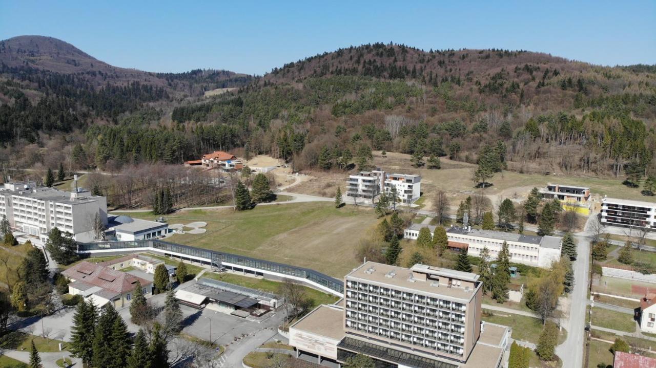 Penthouse Apartman Rezidencia Mineral Bardejovské Kúpele Dış mekan fotoğraf